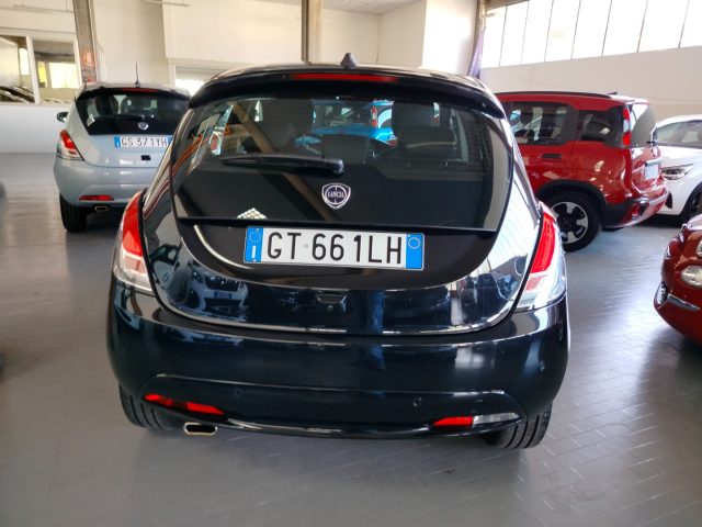 LANCIA Ypsilon usata, con Controllo trazione