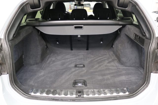 BMW 320 usata, con Fari LED