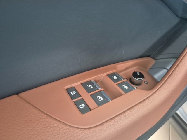 AUDI A6 allroad usata, con USB