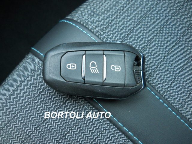 PEUGEOT 2008 usata, con ESP