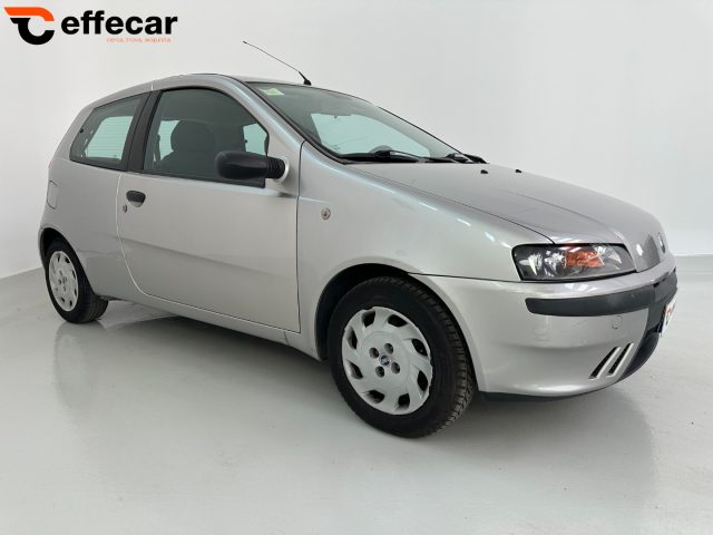FIAT Punto usata, con Autoradio