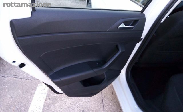 VOLKSWAGEN Polo usata, con Sistema di navigazione
