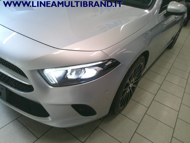 MERCEDES-BENZ A 180 usata, con Luci diurne LED