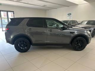 LAND ROVER Discovery Sport usata, con Autoradio