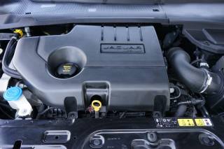 JAGUAR E-Pace usata 41