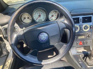 MERCEDES-BENZ SLK 200 usata, con Fendinebbia