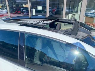 VOLKSWAGEN Golf GTI usata, con Airbag