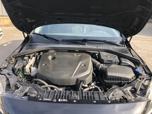 VOLVO V60 usata, con Frenata d