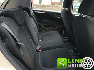 FIAT Punto usata, con Sedile passeggero ribaltabile