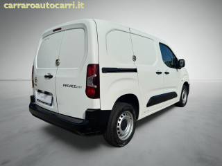 TOYOTA Proace City usata, con Autoradio