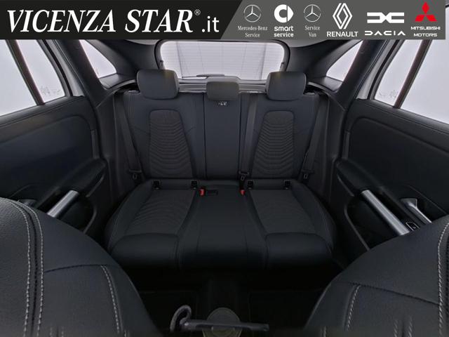 MERCEDES-BENZ GLA 180 usata, con Climatizzatore