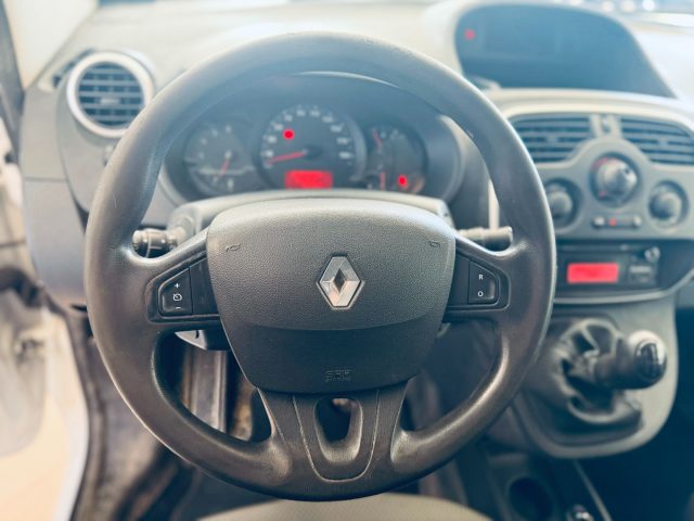 RENAULT Kangoo usata, con Park Distance Control