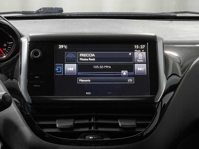 PEUGEOT 208 usata 17