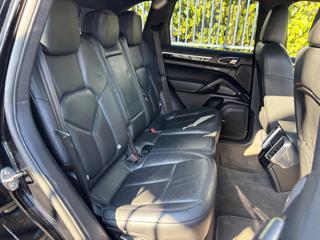 PORSCHE Cayenne usata, con Fari Xenon