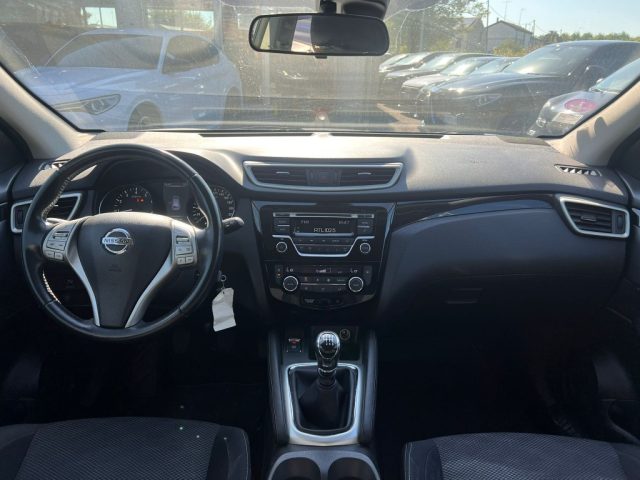 NISSAN Qashqai usata, con Autoradio