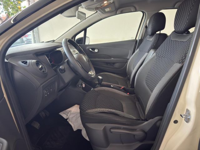 RENAULT Captur usata, con Specchietti laterali elettrici