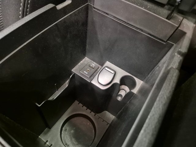 NISSAN Qashqai usata, con Sensori di parcheggio anteriori