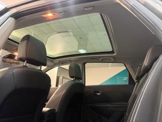 NISSAN Qashqai usata, con Sedile posteriore sdoppiato