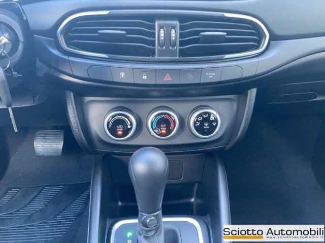 FIAT Tipo usata, con Specchietti laterali elettrici