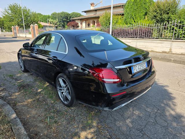 MERCEDES-BENZ E 220 usata, con Chiusura centralizzata