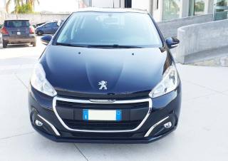 PEUGEOT 208 usata, con Airbag