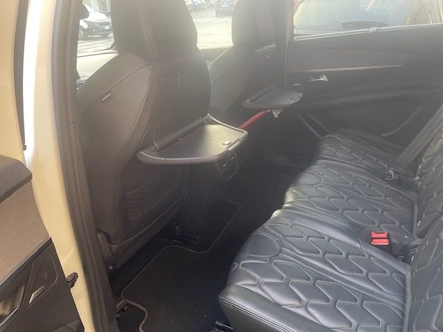 PEUGEOT 5008 usata, con Regolazione elettrica sedili
