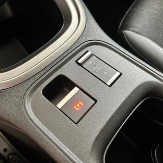 JEEP Avenger usata, con Leve al volante