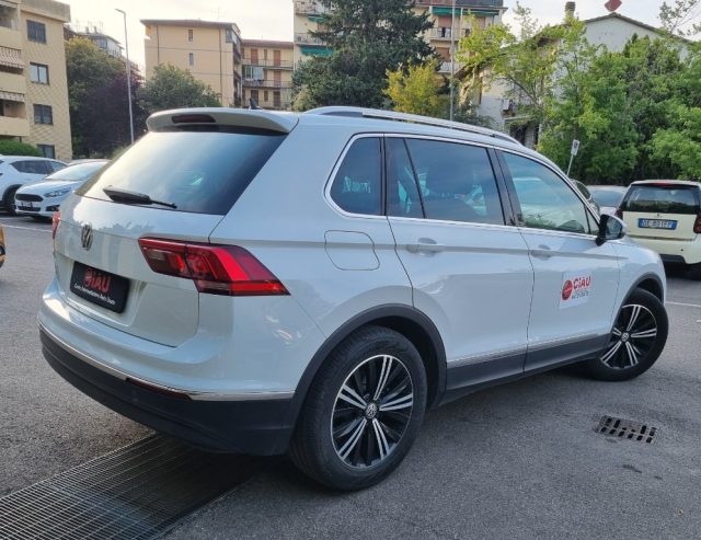 VOLKSWAGEN Tiguan usata, con Boardcomputer