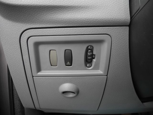 RENAULT Modus usata 27