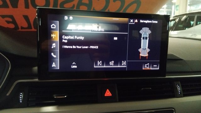 AUDI A4 usata, con Sensori di parcheggio posteriori