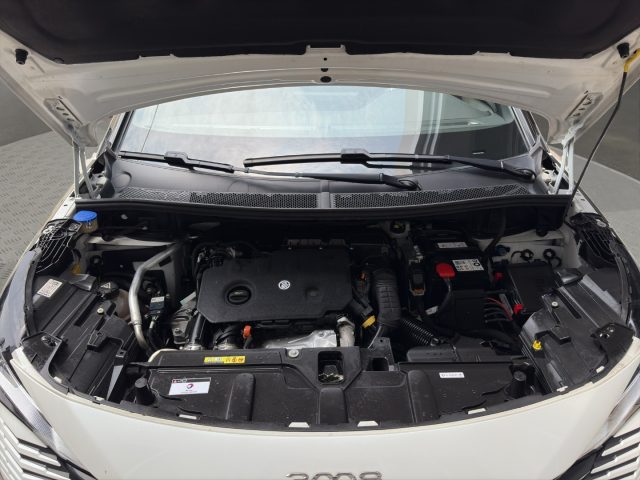 PEUGEOT 3008 usata, con Sensore di pioggia