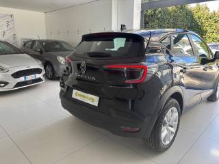 RENAULT Captur usata, con Fari LED