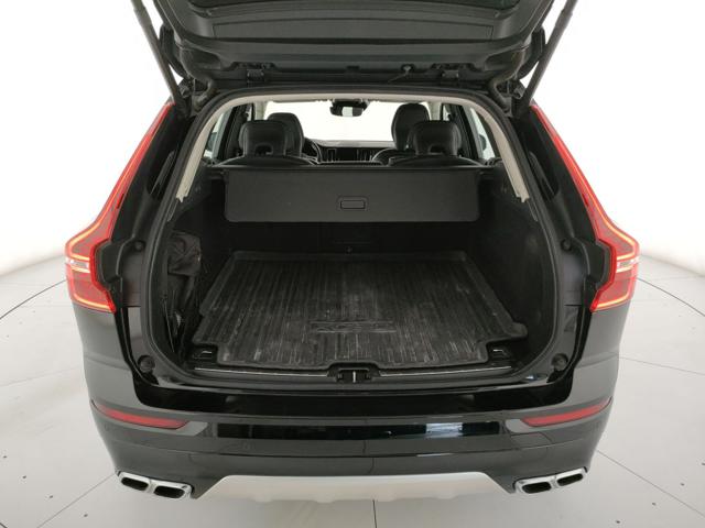 VOLVO XC60 usata, con Volante multifunzione