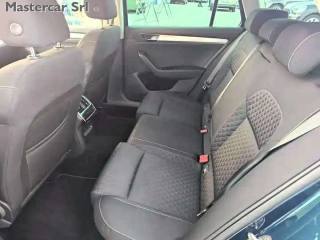 SKODA Superb usata, con Cruise Control