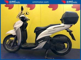YAMAHA Xenter 150 usata 2