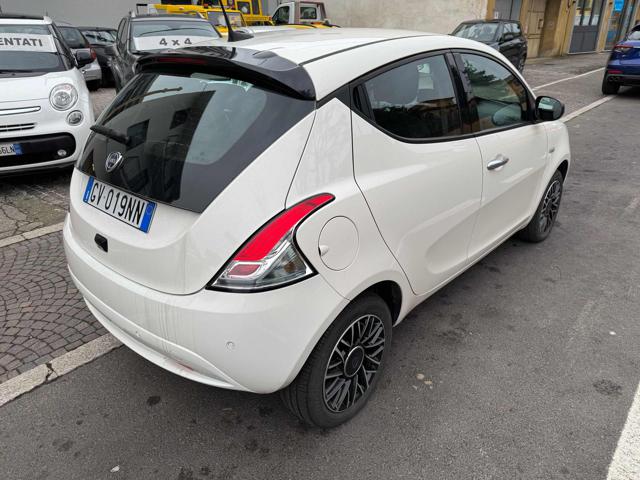 LANCIA Ypsilon usata, con ABS