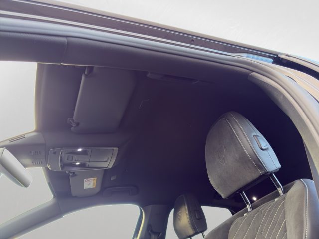 PEUGEOT 3008 usata, con Sensori di parcheggio posteriori