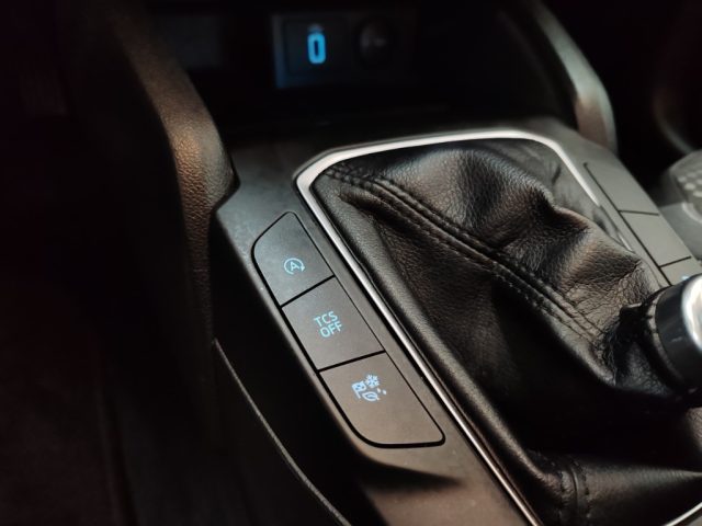 FORD Focus usata, con Bluetooth