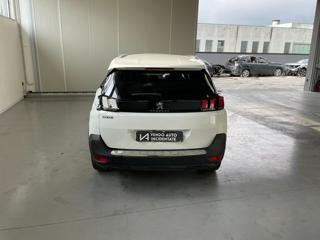 PEUGEOT 5008 usata, con Autoradio