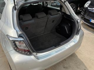 TOYOTA Yaris usata, con Chiusura centralizzata telecomandata