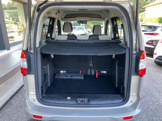 FORD Tourneo Courier usata, con ESP