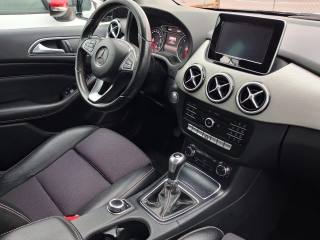 MERCEDES-BENZ B 180 usata, con Chiusura centralizzata