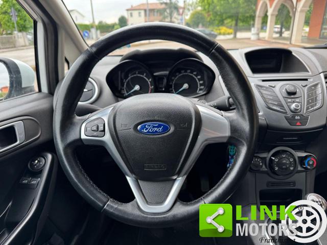 FORD Fiesta usata, con Fendinebbia
