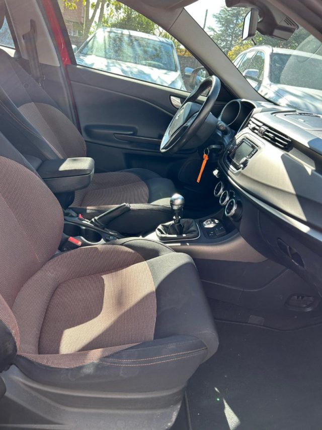 ALFA ROMEO Giulietta usata, con Bracciolo