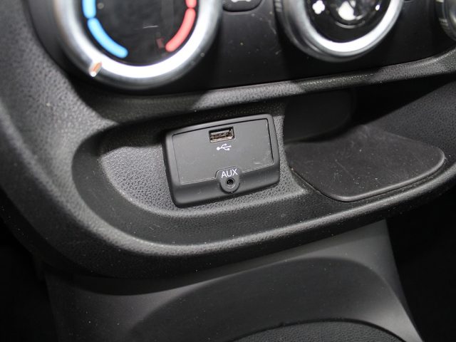 FIAT 500L usata, con MP3