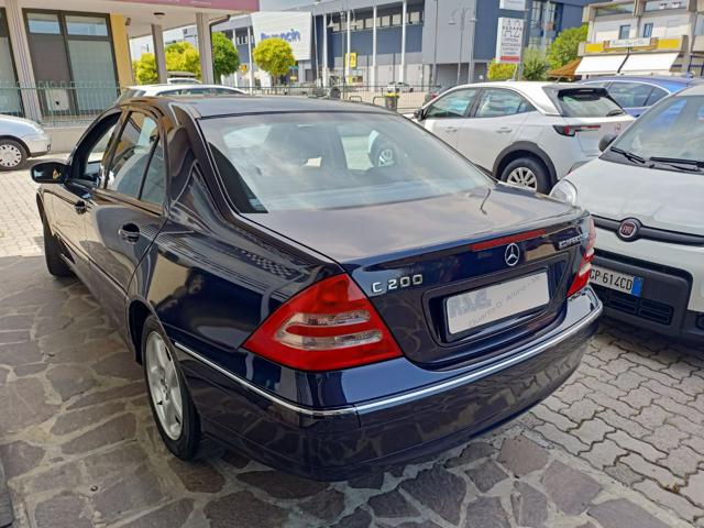 MERCEDES-BENZ C 200 usata, con Airbag