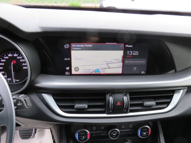 ALFA ROMEO Stelvio usata, con Controllo automatico clima