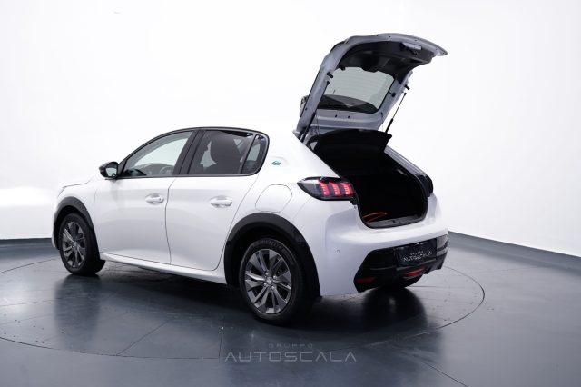 PEUGEOT 208 usata, con Sensori di parcheggio posteriori