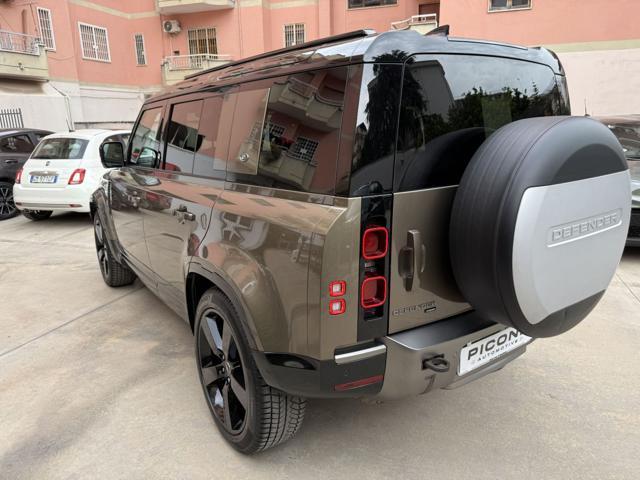 LAND ROVER Defender usata, con Boardcomputer