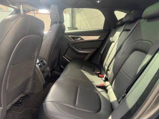 JAGUAR F-Pace usata, con Boardcomputer